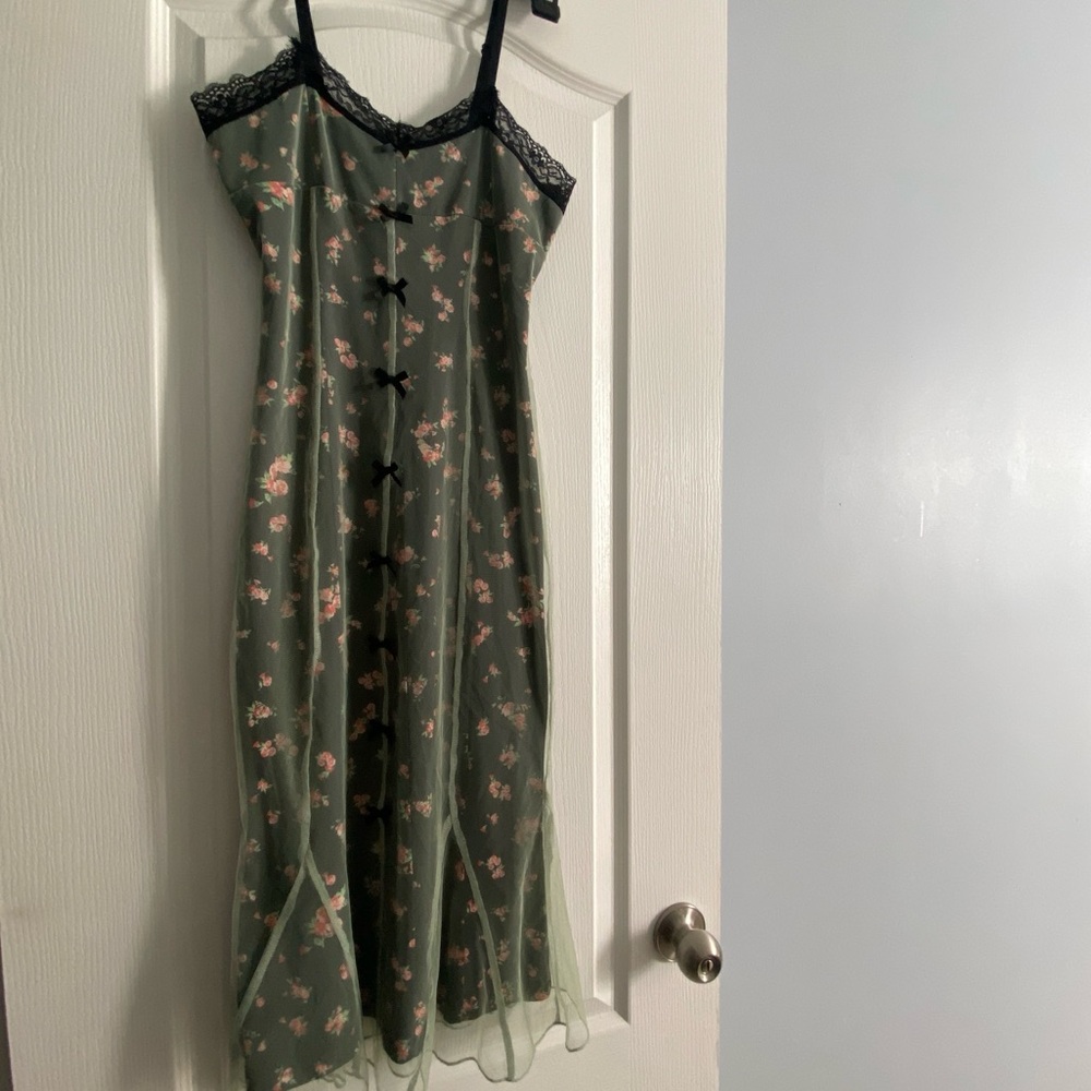 CIDER MESH FLORAL BOW LACE TRIM MIDI DRESS - Picture 9 of 16